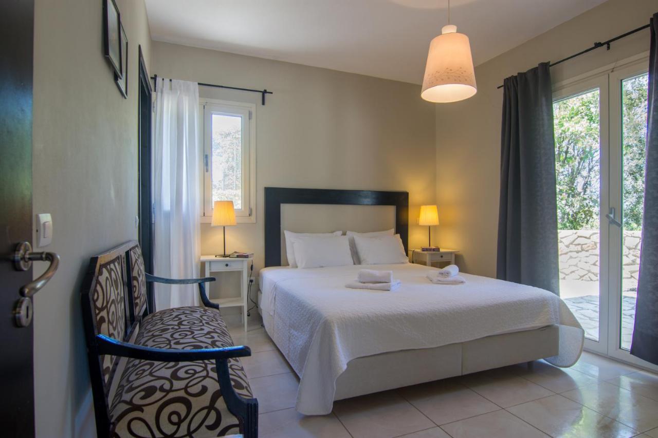 Villa Elaia Suites & Apartments No.5 ไกออส ภายนอก รูปภาพ